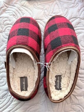 Eddie Bauer women’s Red and Black Buffalo Plaid Slip-Ons with Sherpa Lining